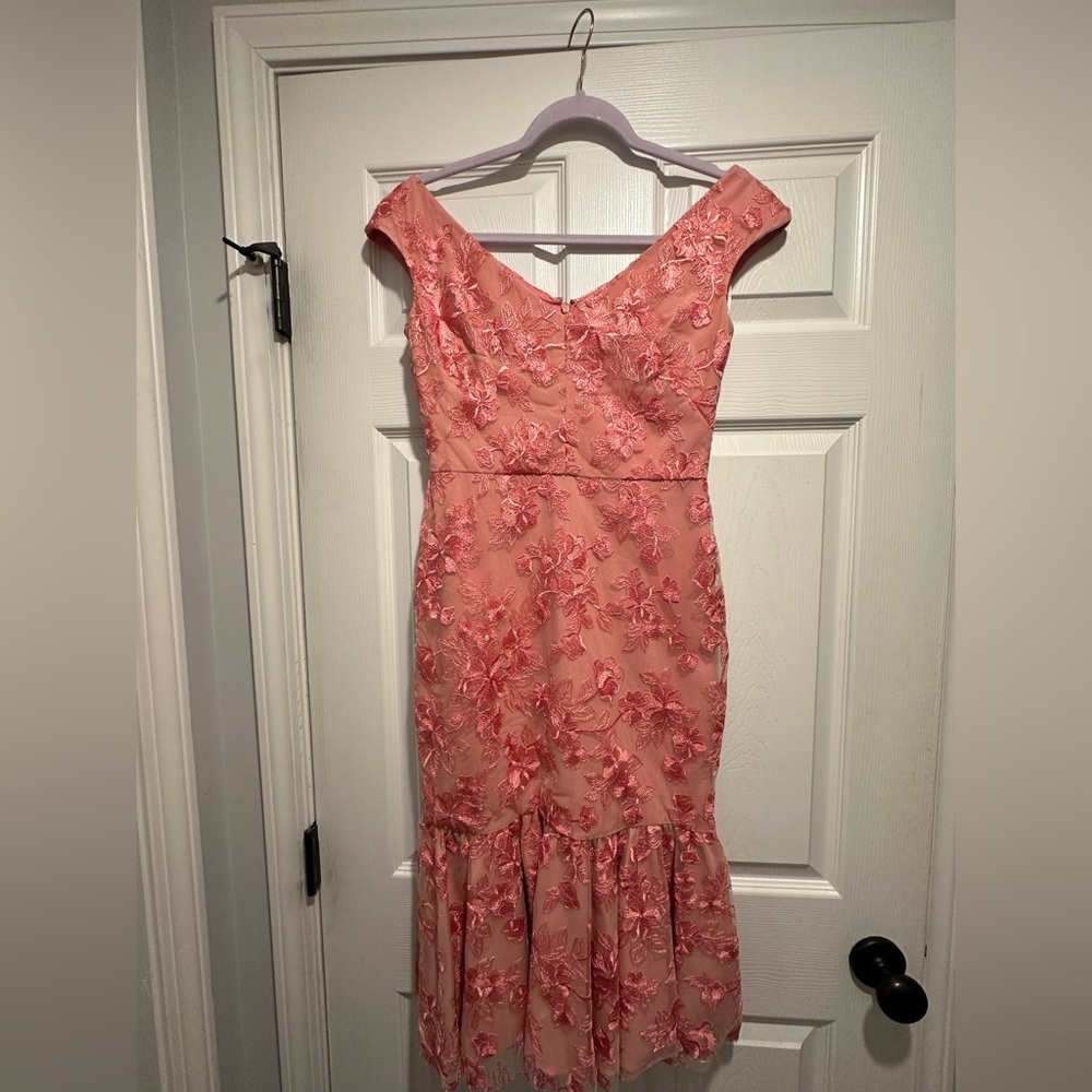 NWT Gal Meets Glam Pink Dress
